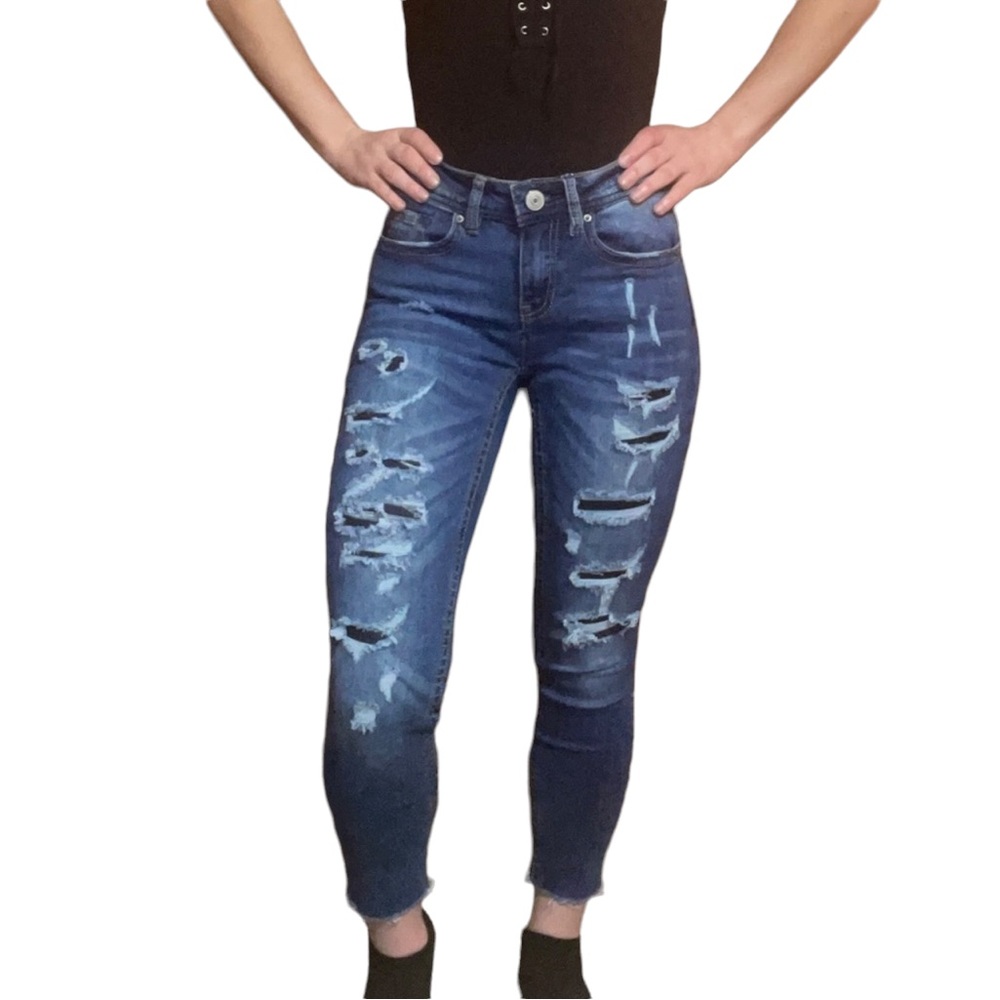 Almost Famous Jeans Size 0